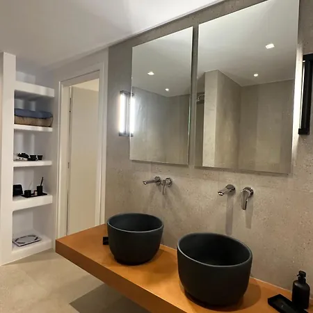 Ermis Koufonissi 公寓 *